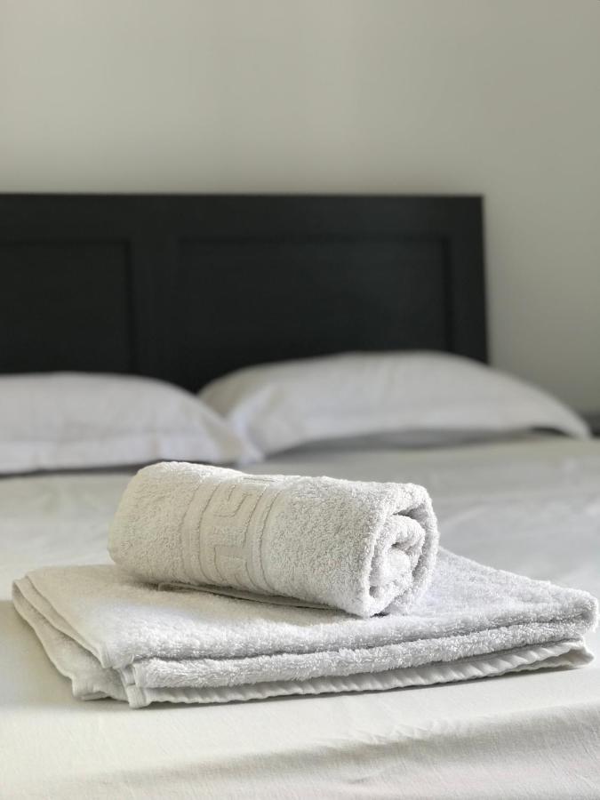 Inej Maisonette 埃尔莫波利斯 外观 照片